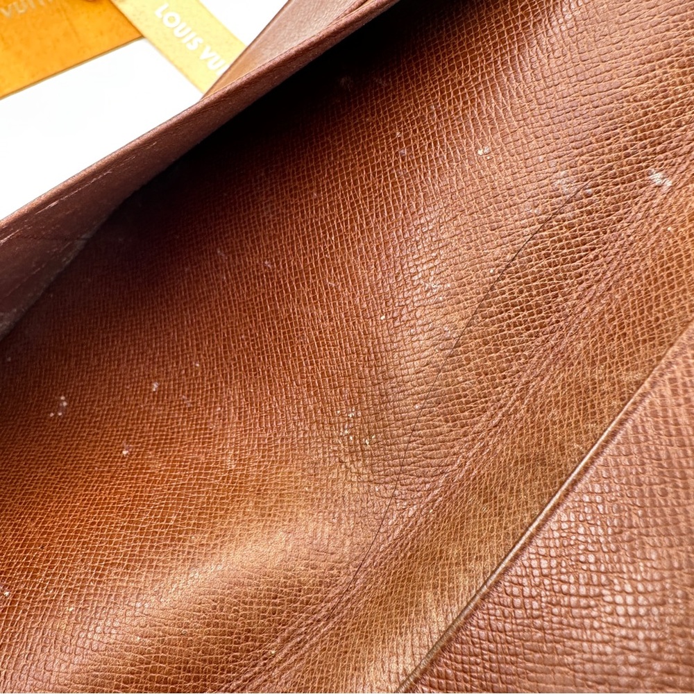 AUTHENTIC Louis Vuitton wallet. Good condition. - Picture 12 of 13